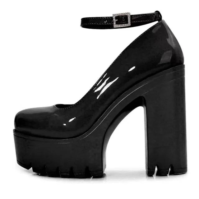 Allie Platform Pumps